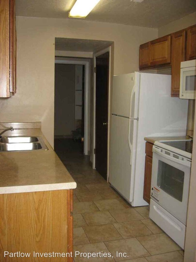 Building Photo - 2 br, 1 bath House - 760 E. 3900 S. # 3