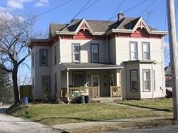 Primary Photo - 2 br, 1 bath Duplex - 913S Orange St