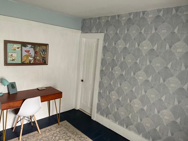 Office - 198 S Main St Apartments