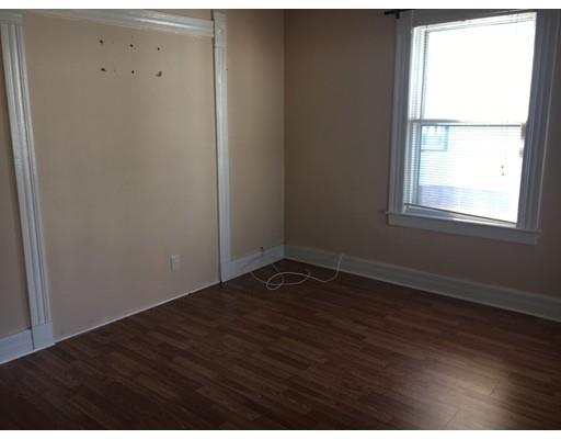 Building Photo - 87 Garfield St