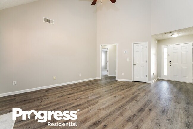 Foto del edificio - 315 Stallings Dr