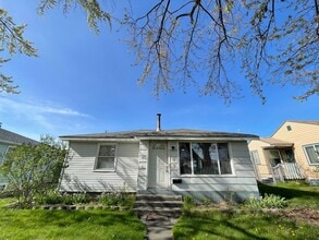 Building Photo - 507 E Columbia Ave