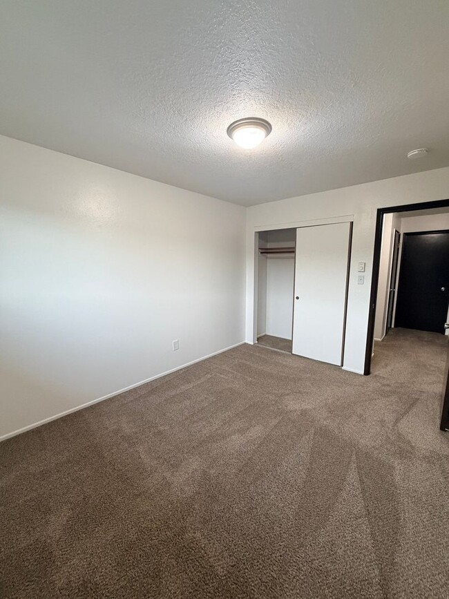 Interior Photo - Hassalo Apartments