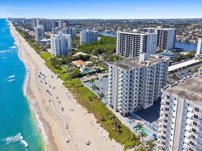 Building Photo - 3215 S Ocean Blvd