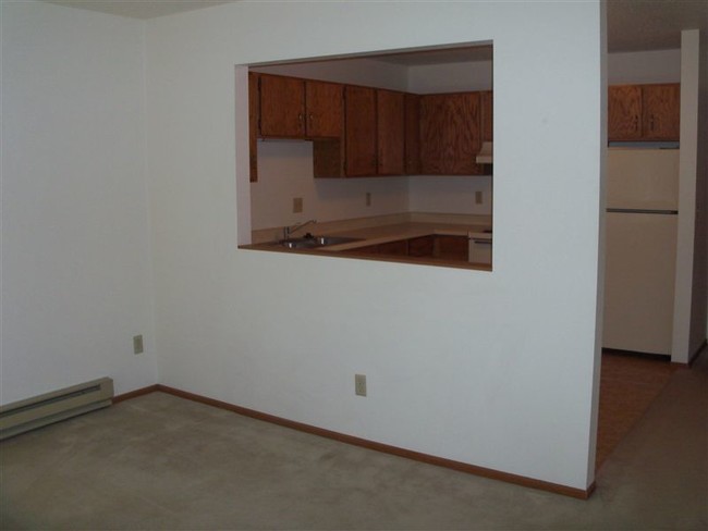 Building Photo - 1625 20th Ave S