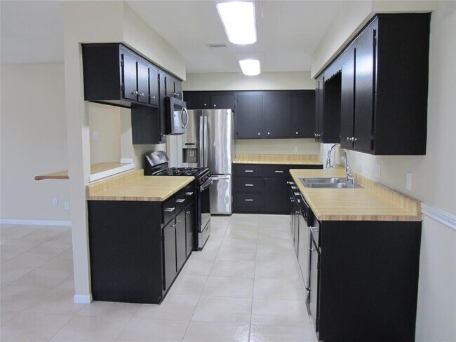 Foto del edificio - 101 Longstreet Rd