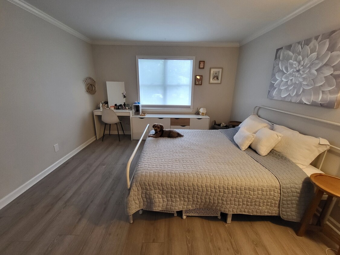 Master Bedroom - 72 Sutton Pl