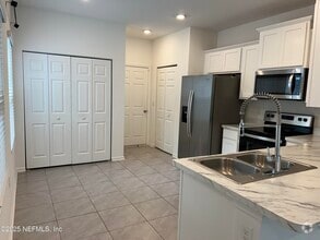 Building Photo - 4021 Haymon Ave
