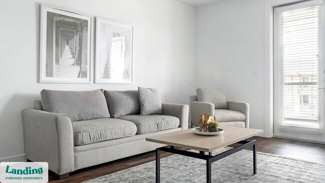 Foto del edificio - 5511 Caprock Smt Dr