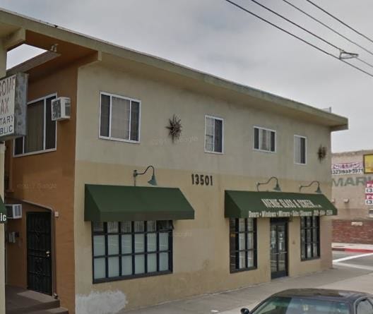 Primary Photo - 13501 Inglewood Ave