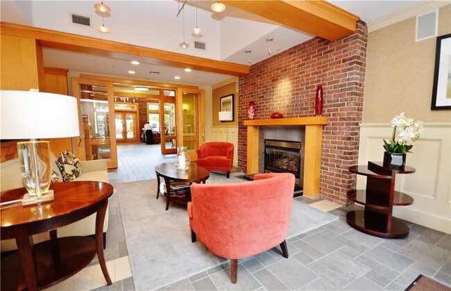 Foto del edificio - 1000 Providence Pl