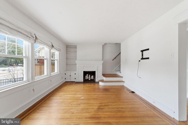 Foto del edificio - 530 E Manoa Rd