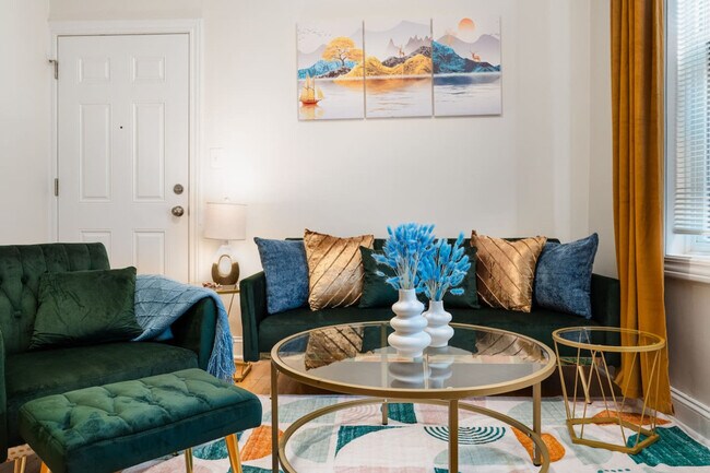 Foto del edificio - 2724 W Division St