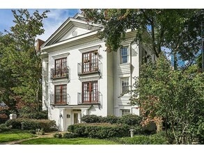 Building Photo - 1072 Piedmont Ave NE