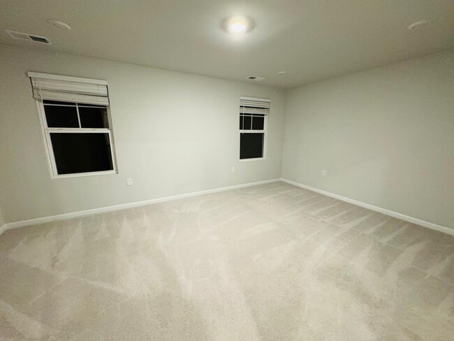 Building Photo - 1815 Joscara Bend