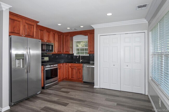 Foto del edificio - 145 Horizon View Dr