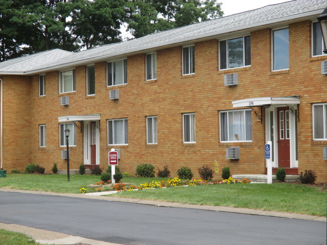 Foto del edificio - Ridgecrest Court