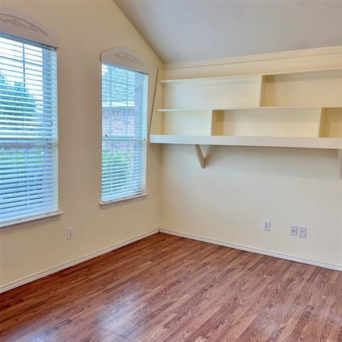 Building Photo - 203 Waterford Dr