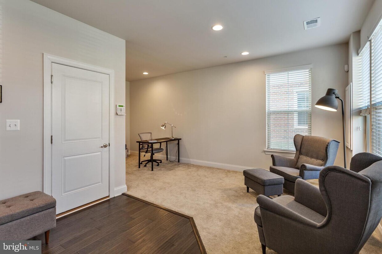 Foto principal - 3617 Jamison St NE