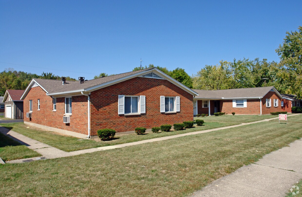 Primary Photo - 1149 S Alex Rd