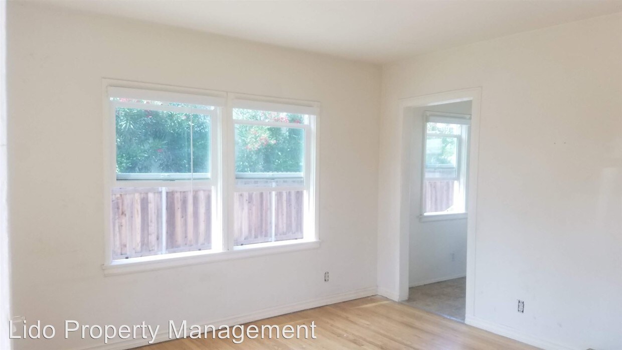 231231 1/2 S Waldo Ave, Fullerton, CA 92833 Apartment for Rent in