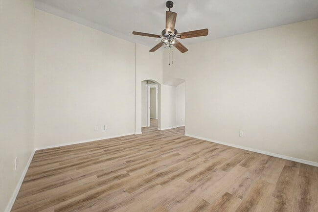 Building Photo - 22285 W La Pasada Blvd