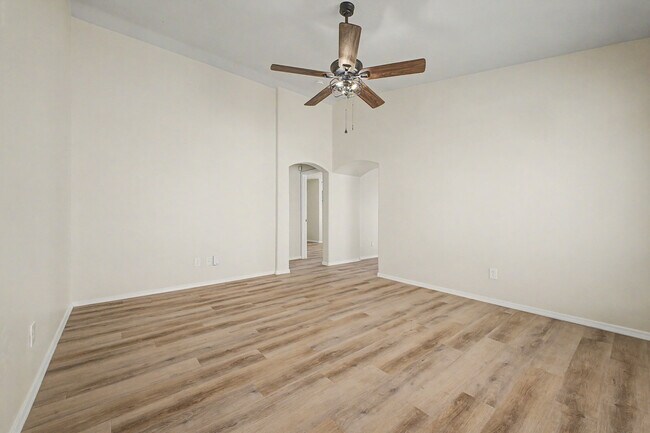 Foto del edificio - 22285 W La Pasada Blvd