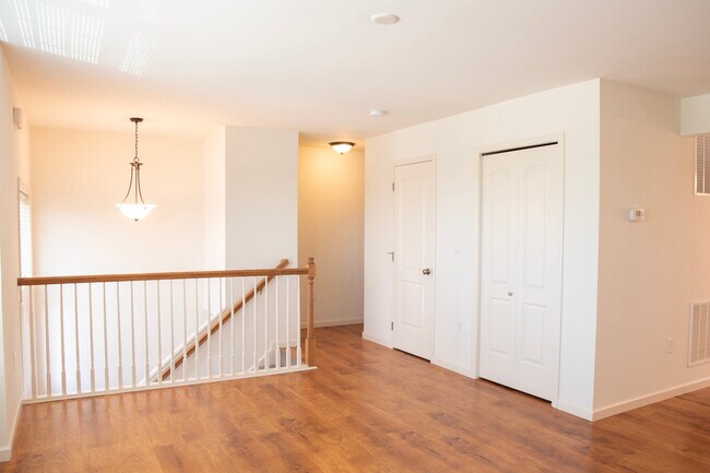 Foto del edificio - 635 Winding Ln