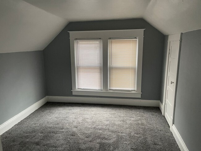 Foto del edificio - 2257 S 10th St