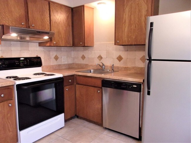 Foto del edificio - 6109 N Brookline Ave