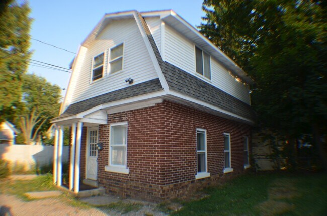 Foto del edificio - 204 Cherry St