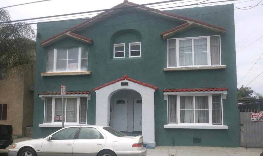 Foto principal - 2529 E 10th St