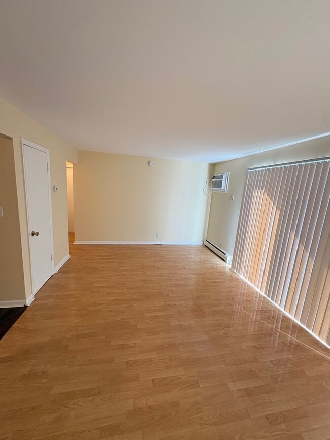 Foto del interior - 3432-3436 Harrison Ave