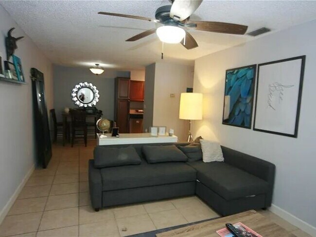 Foto del edificio - "Cozy 1-Bedroom Gem on Bayshore Blvd – Your Ideal Tampa Retreat!"