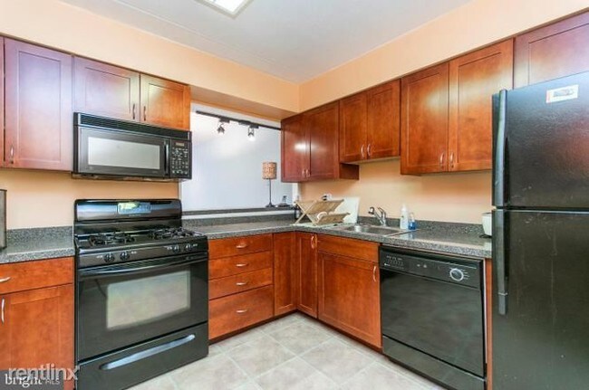 Foto del edificio - 130 Spruce St