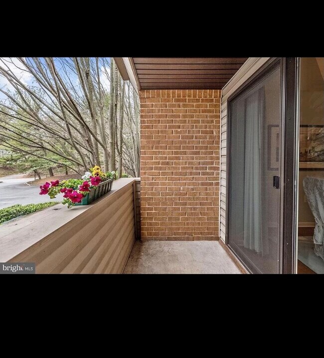 Building Photo - 1704 Mt Washington Ct