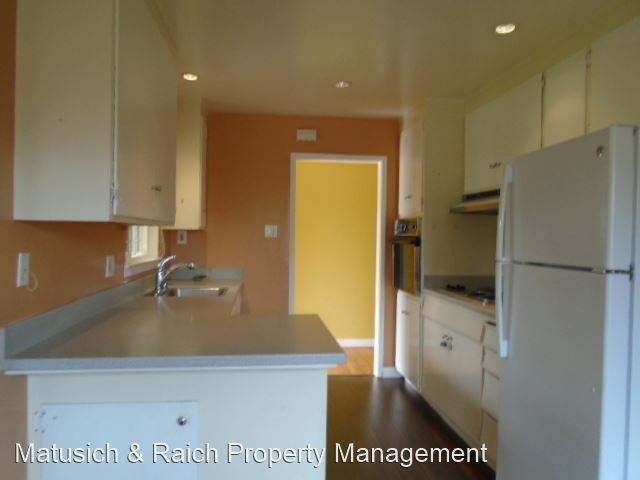 Building Photo - 3 br, 2 bath House - 1753 Oakwood Ave