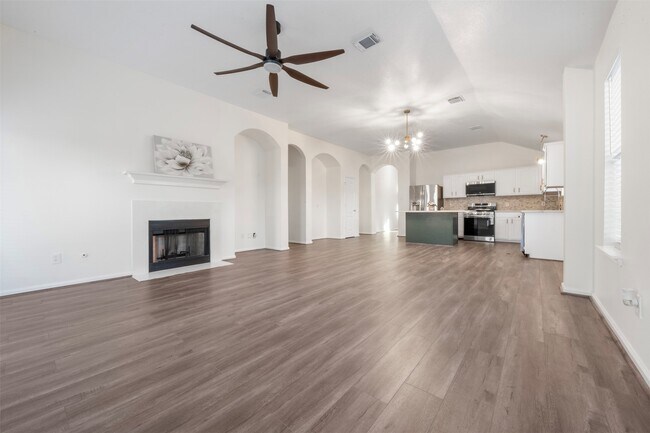 Foto del edificio - 3507 Palomar Valley Dr