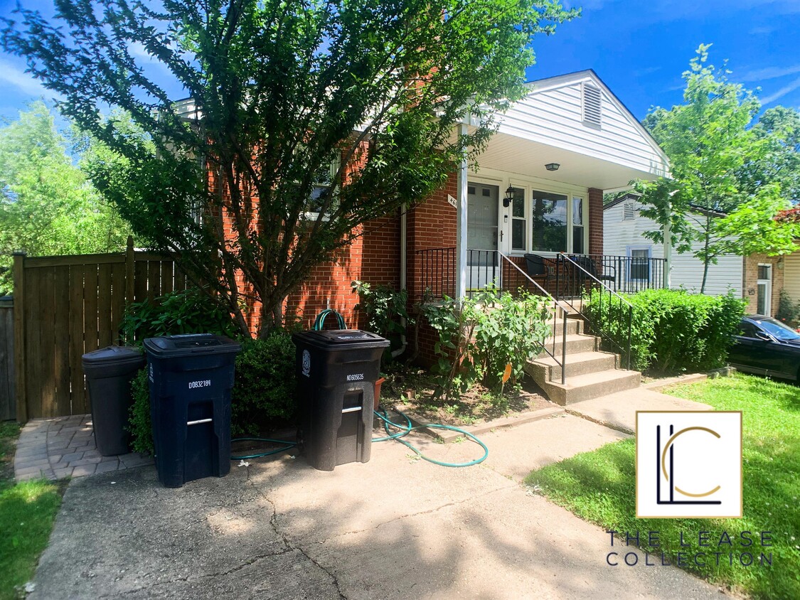 Primary Photo - 4612 Olympia Ave