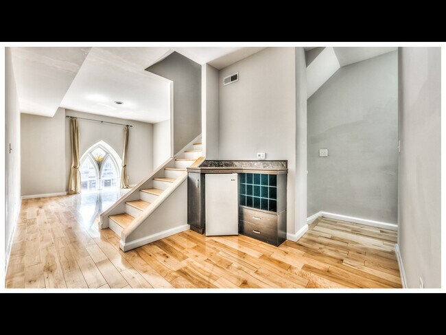 Foto del edificio - 148 E Clement St