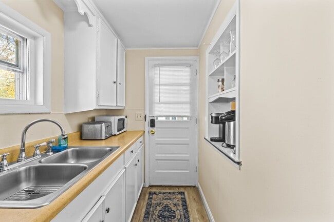 Foto del edificio - 9 Lafountain St