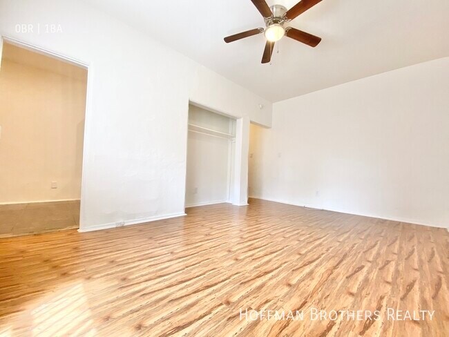 Building Photo - 1516 S Wilton Pl