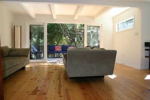 Foto del edificio - 8461 Kirkwood Dr