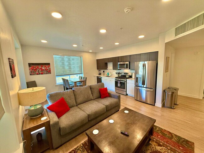 Foto del edificio - 385 S 400 E