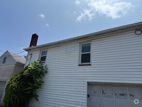 Building Photo - 111 E Factory St