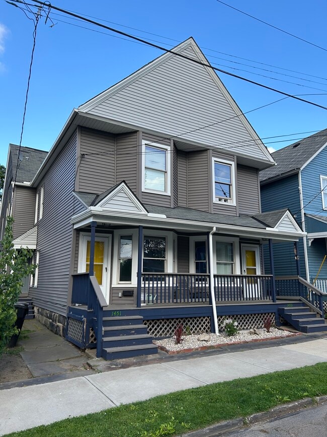 Building Photo - 1449 W 50th St