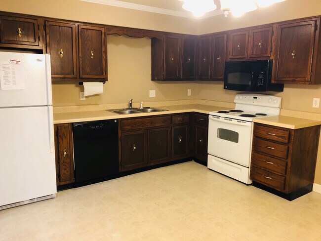 Foto del edificio - 826 Deerfield Rd