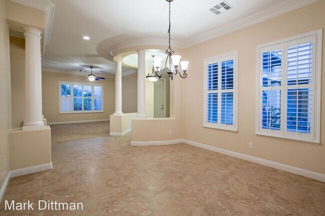 Building Photo - 5 br, 4.5 bath House - 2760 Borthwick Avenue