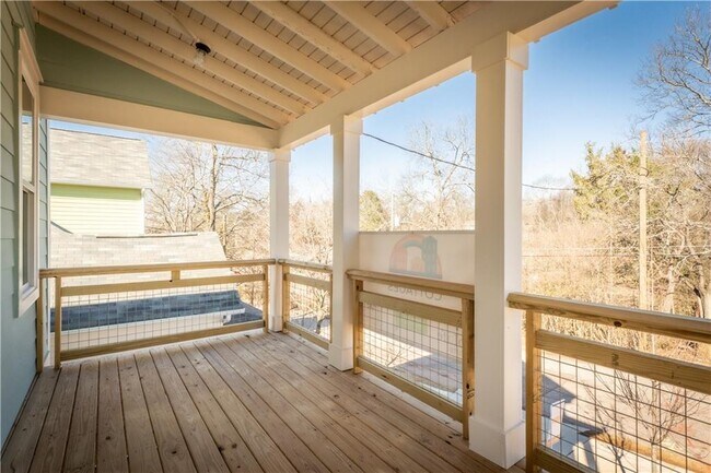 Foto del edificio - 1357 Finley St NE