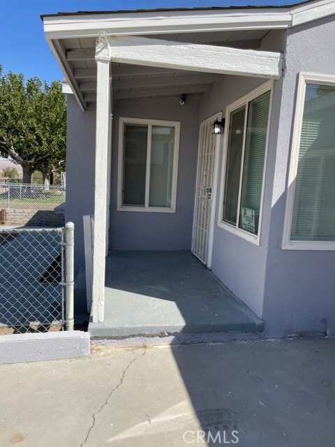 Building Photo - 701 S 2nd Ave
